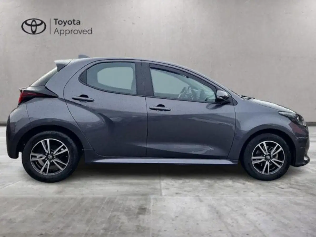 Toyota Yaris usata a Roma (4)