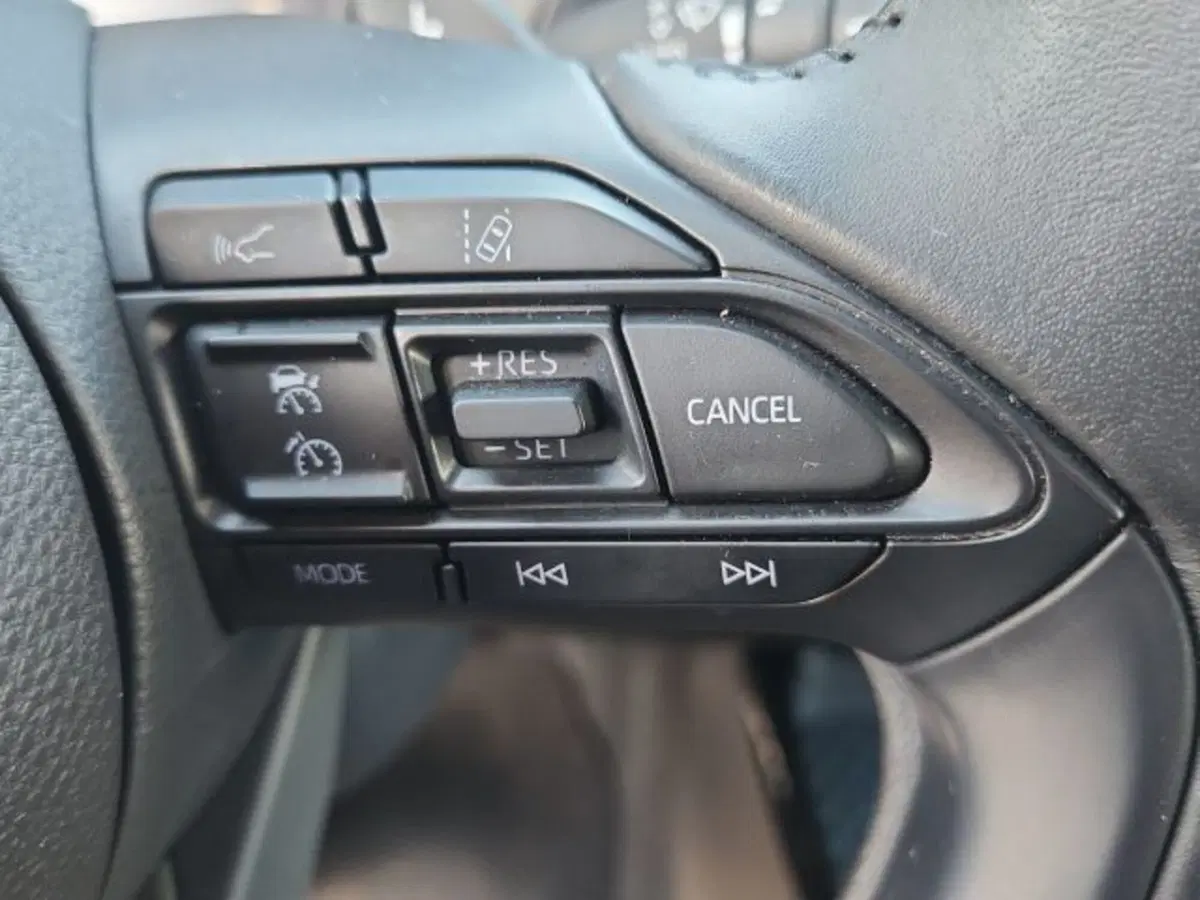Toyota Aygo X usata a Roma (14)
