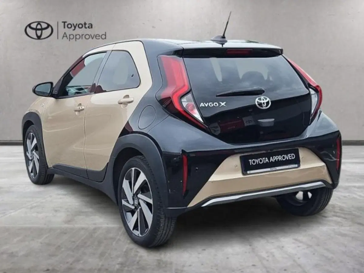 Toyota Aygo X usata a Roma (5)