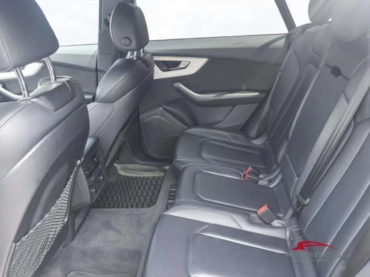 Audi Q8 usata a Perugia (10)