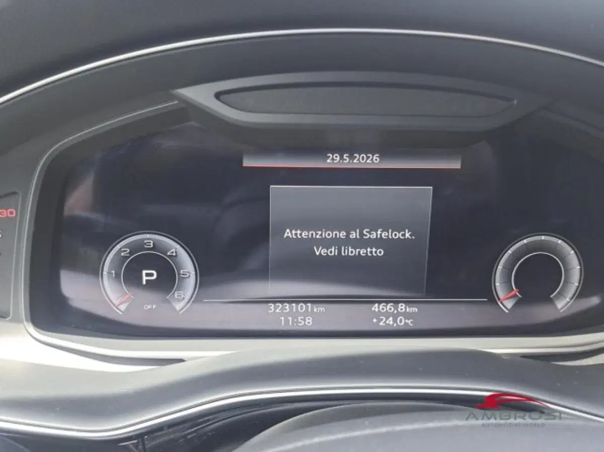 Audi Q8 usata a Perugia (11)