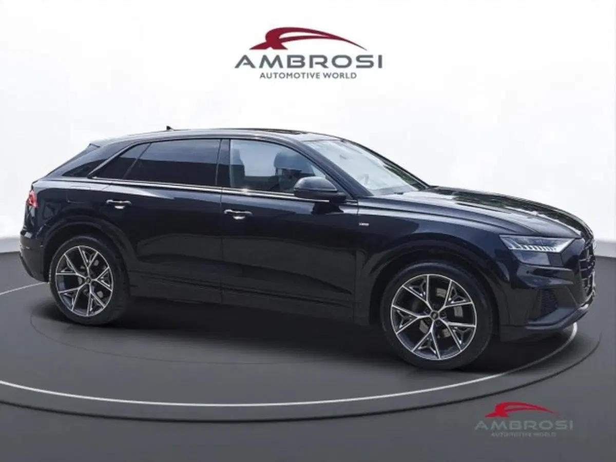 Audi Q8 usata a Perugia (2)