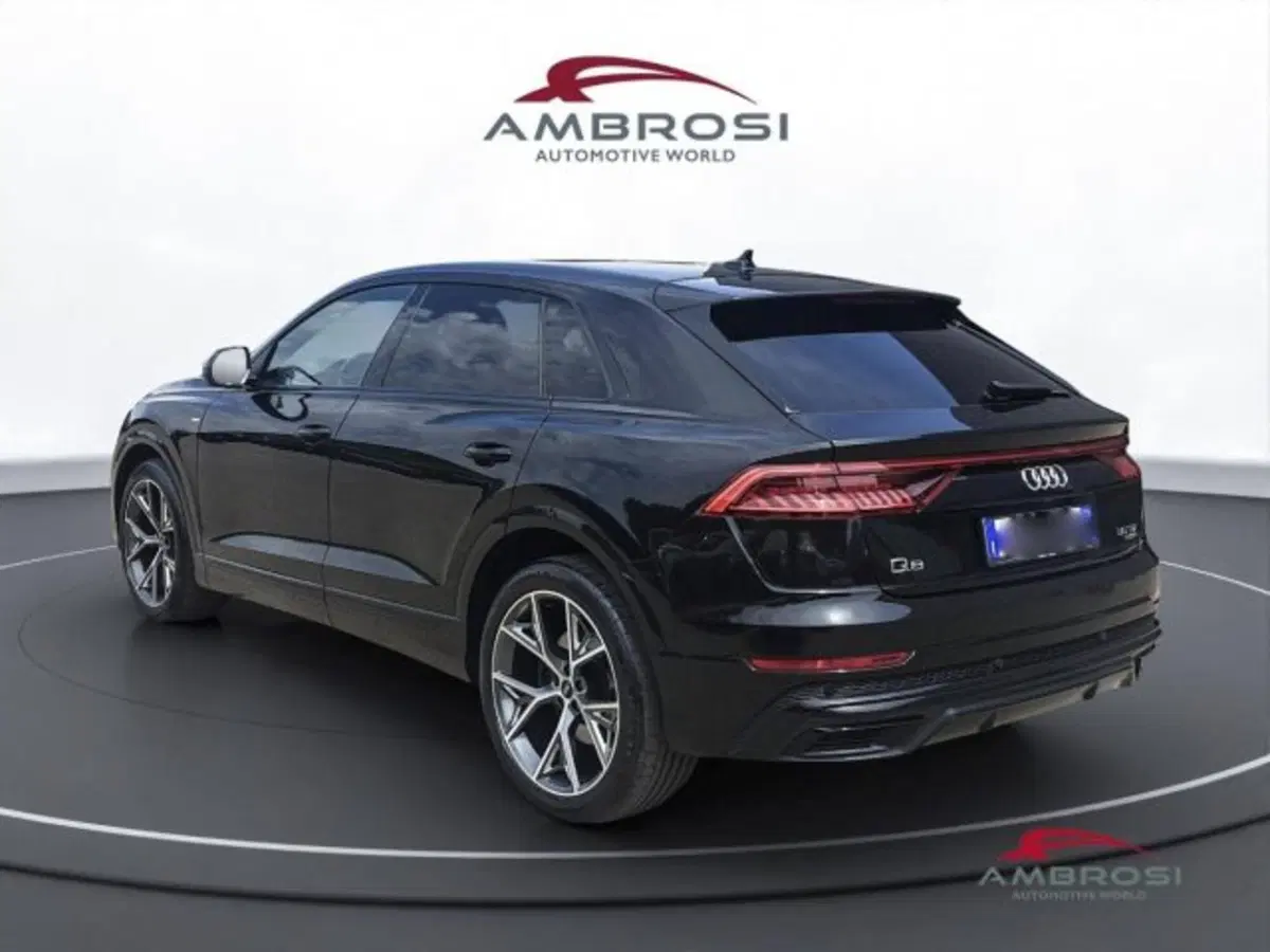Audi Q8 usata a Perugia (4)