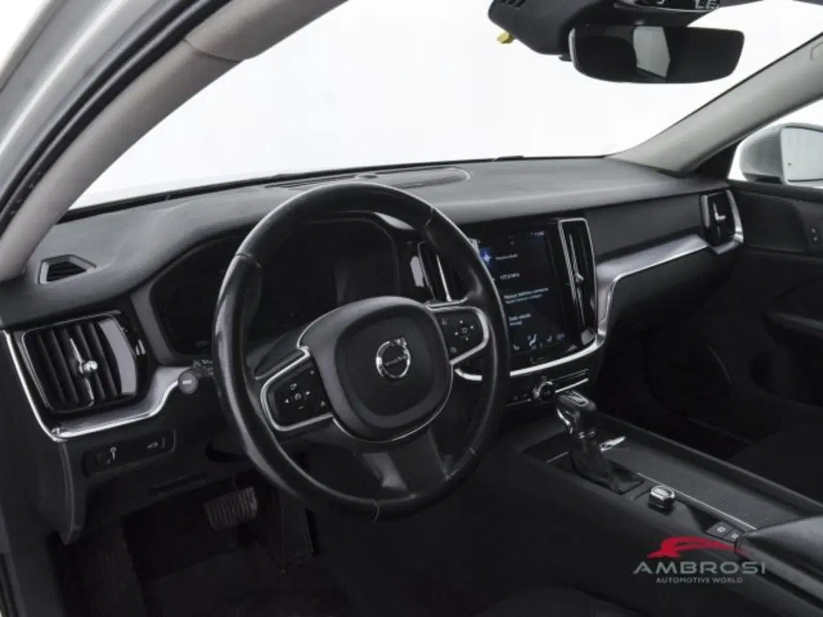 Volvo V60 usata a Perugia (8)
