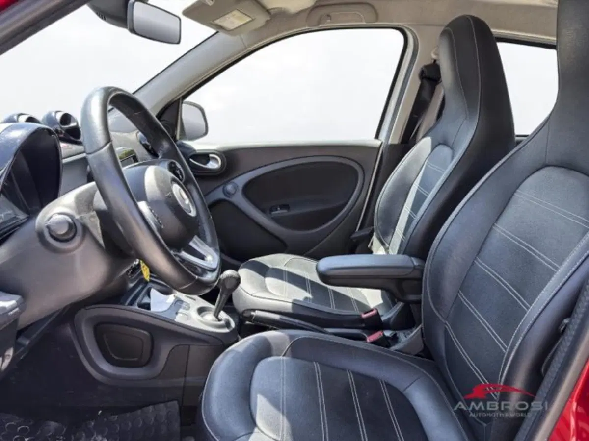 smart forfour usata a Perugia (9)