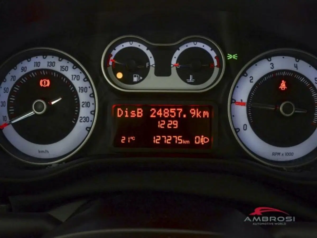 Fiat 500L usata a Perugia (13)