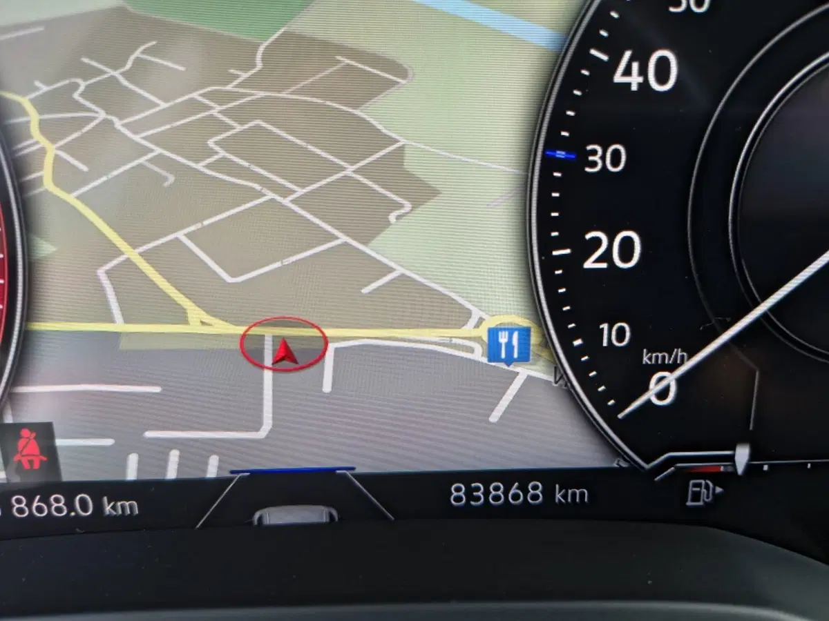 Volkswagen Touareg usata a Firenze (11)