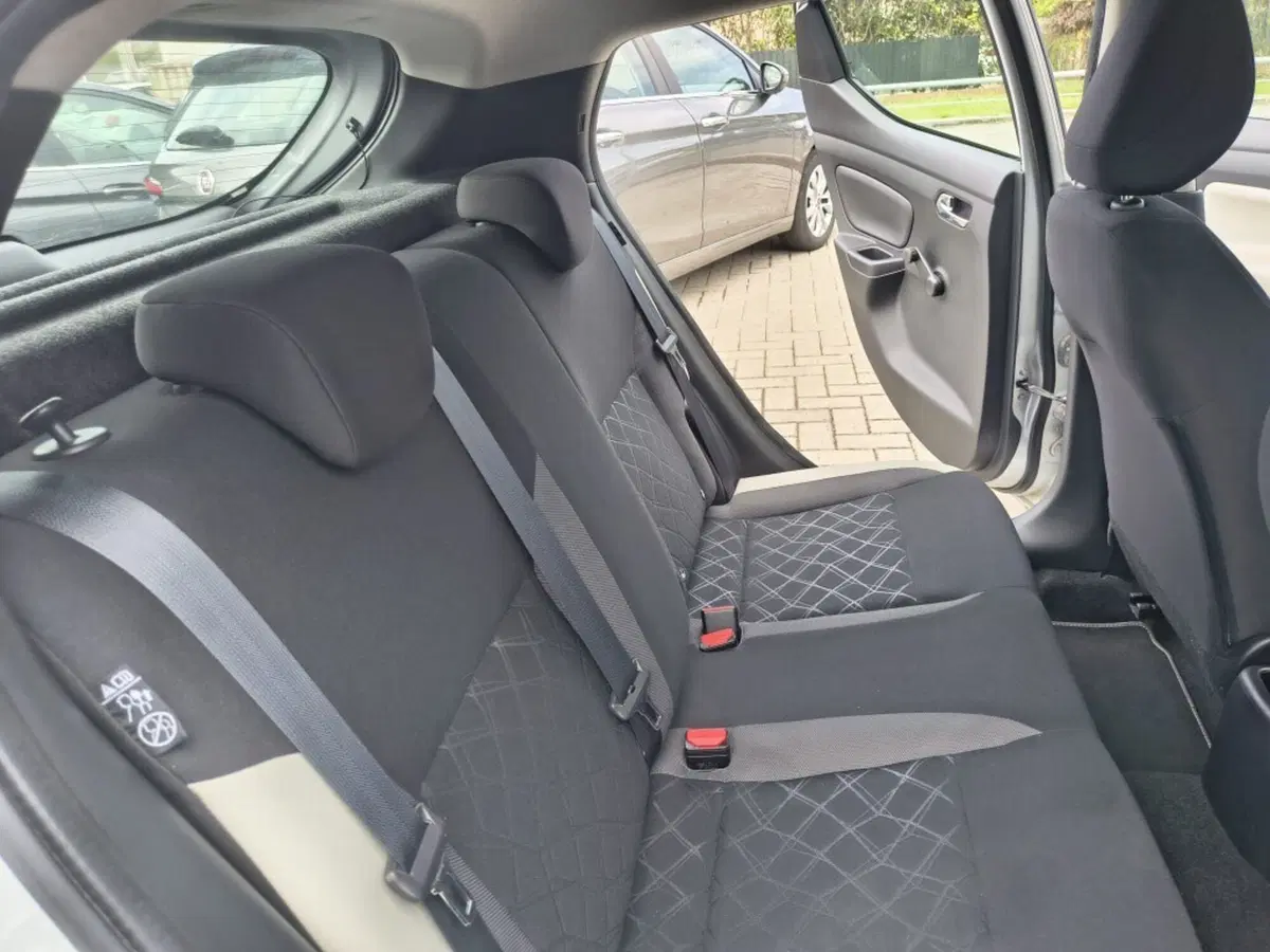 Nissan Micra usata a Firenze (11)