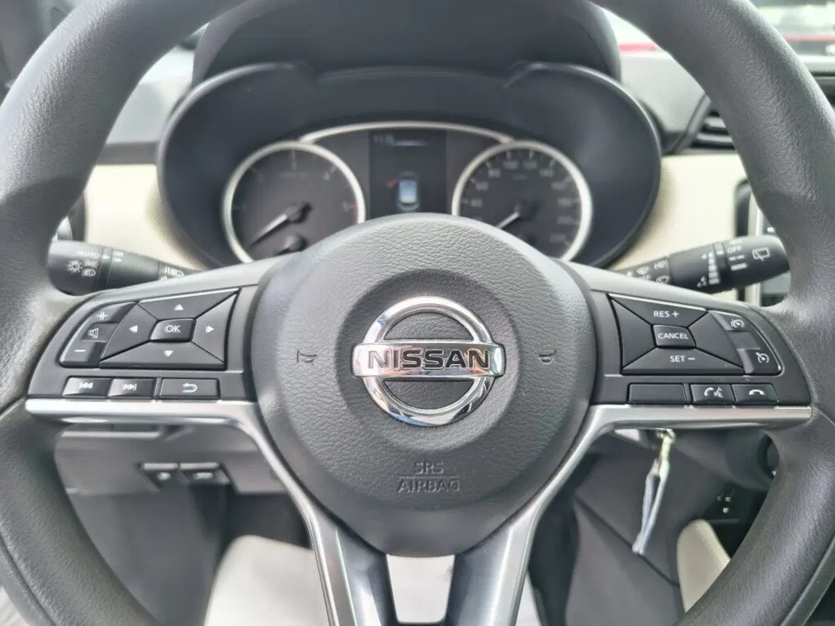 Nissan Micra usata a Firenze (12)
