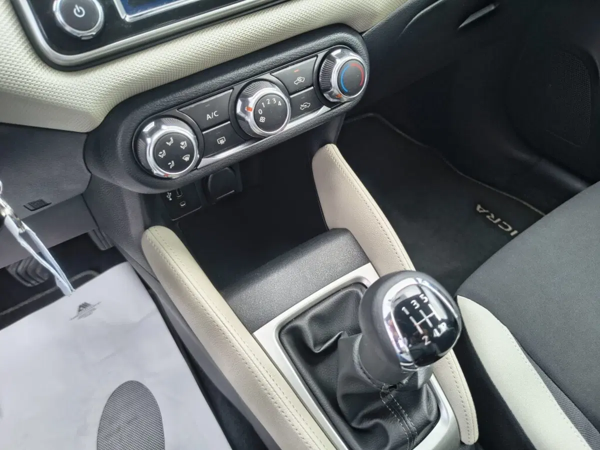 Nissan Micra usata a Firenze (14)