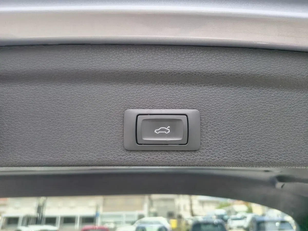 Audi Q3 Sportback usata a Firenze (14)