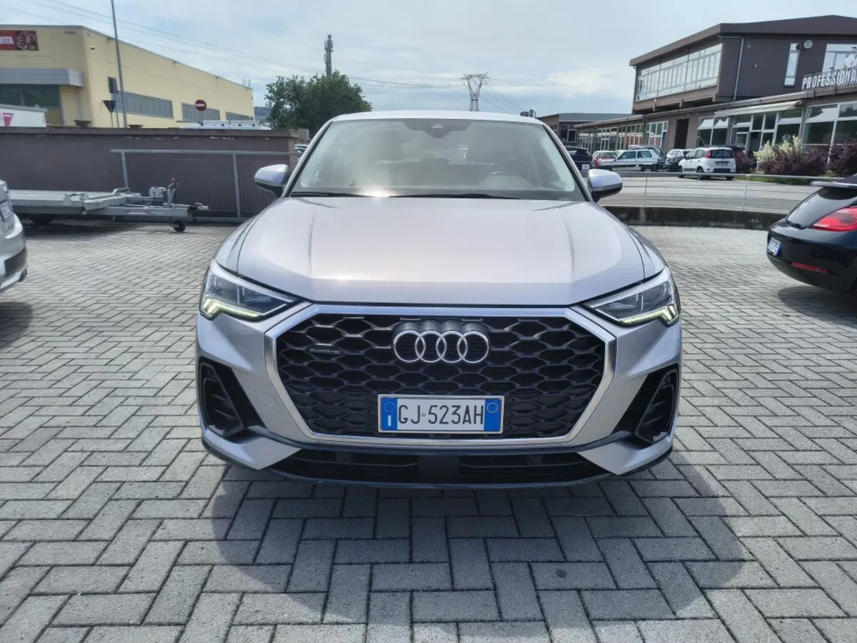 Audi Q3 Sportback usata a Firenze (2)