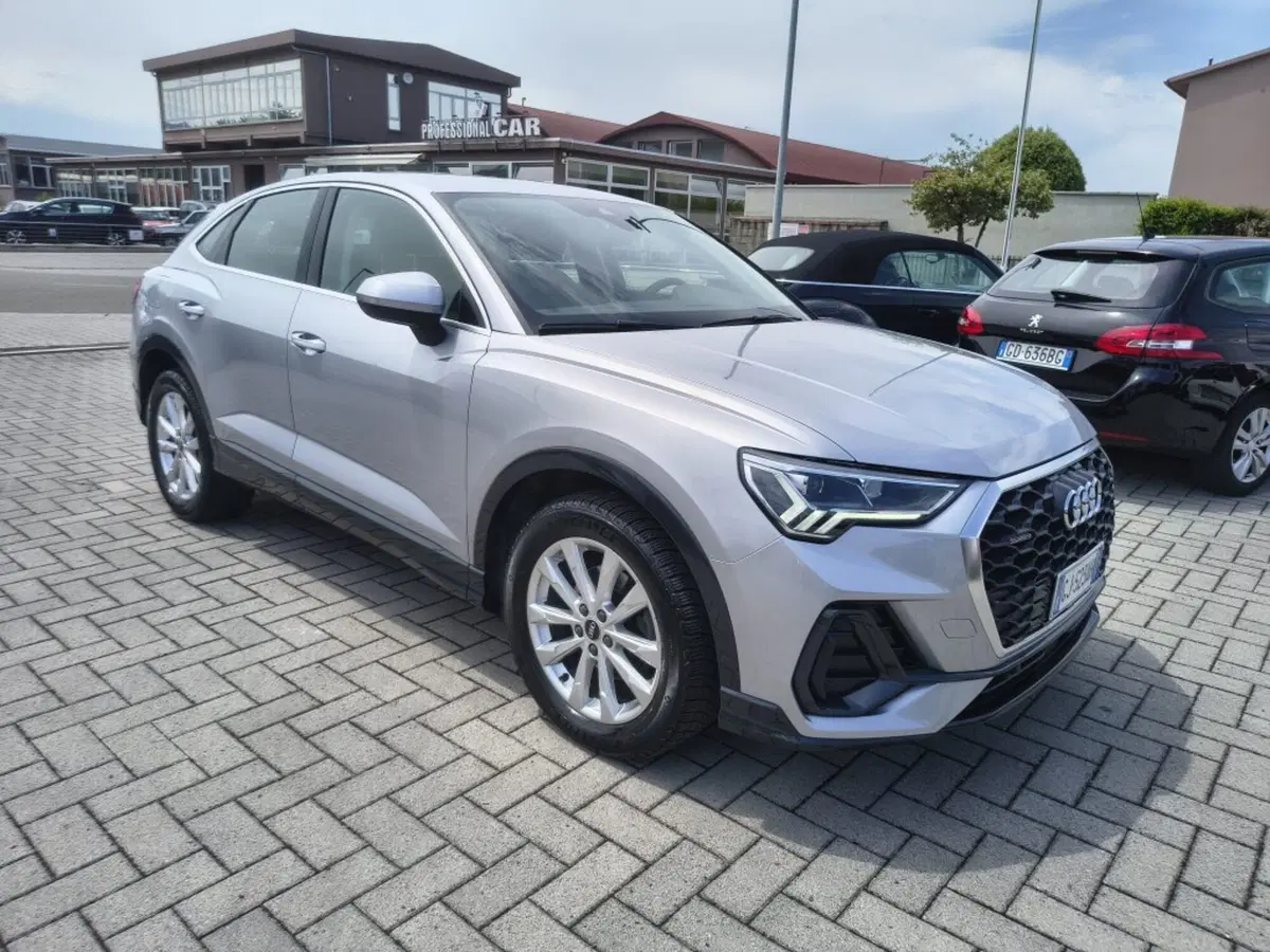 Audi Q3 Sportback usata a Firenze (3)