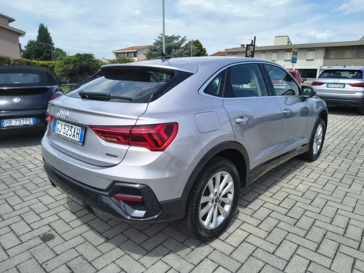 Audi Q3 Sportback usata a Firenze (6)