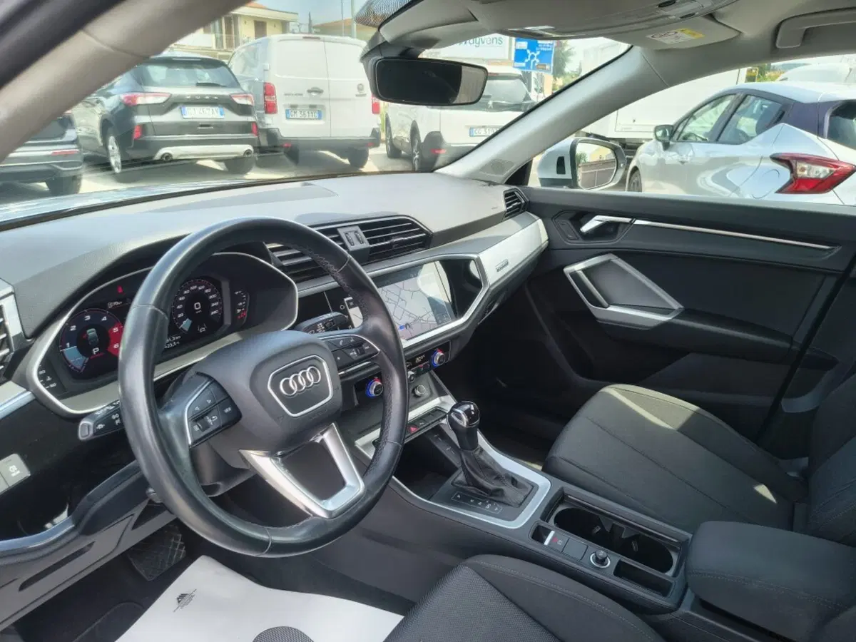 Audi Q3 Sportback usata a Firenze (8)