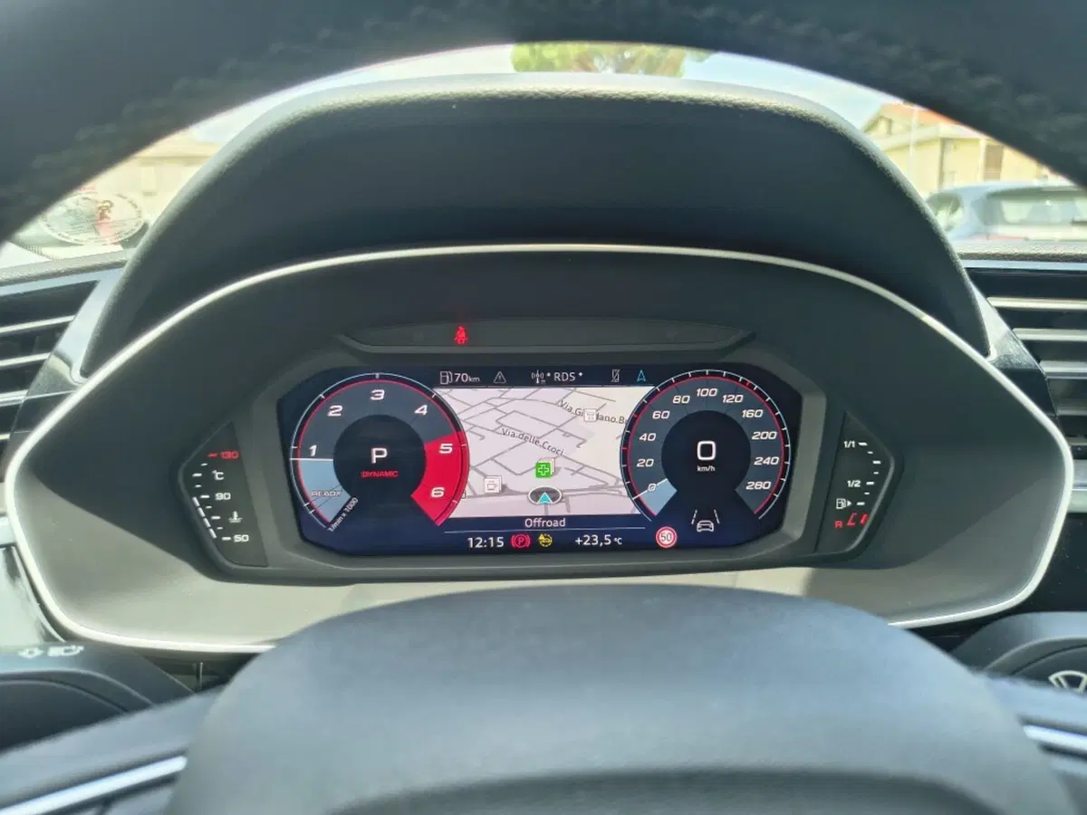 Audi Q3 Sportback usata a Firenze (9)