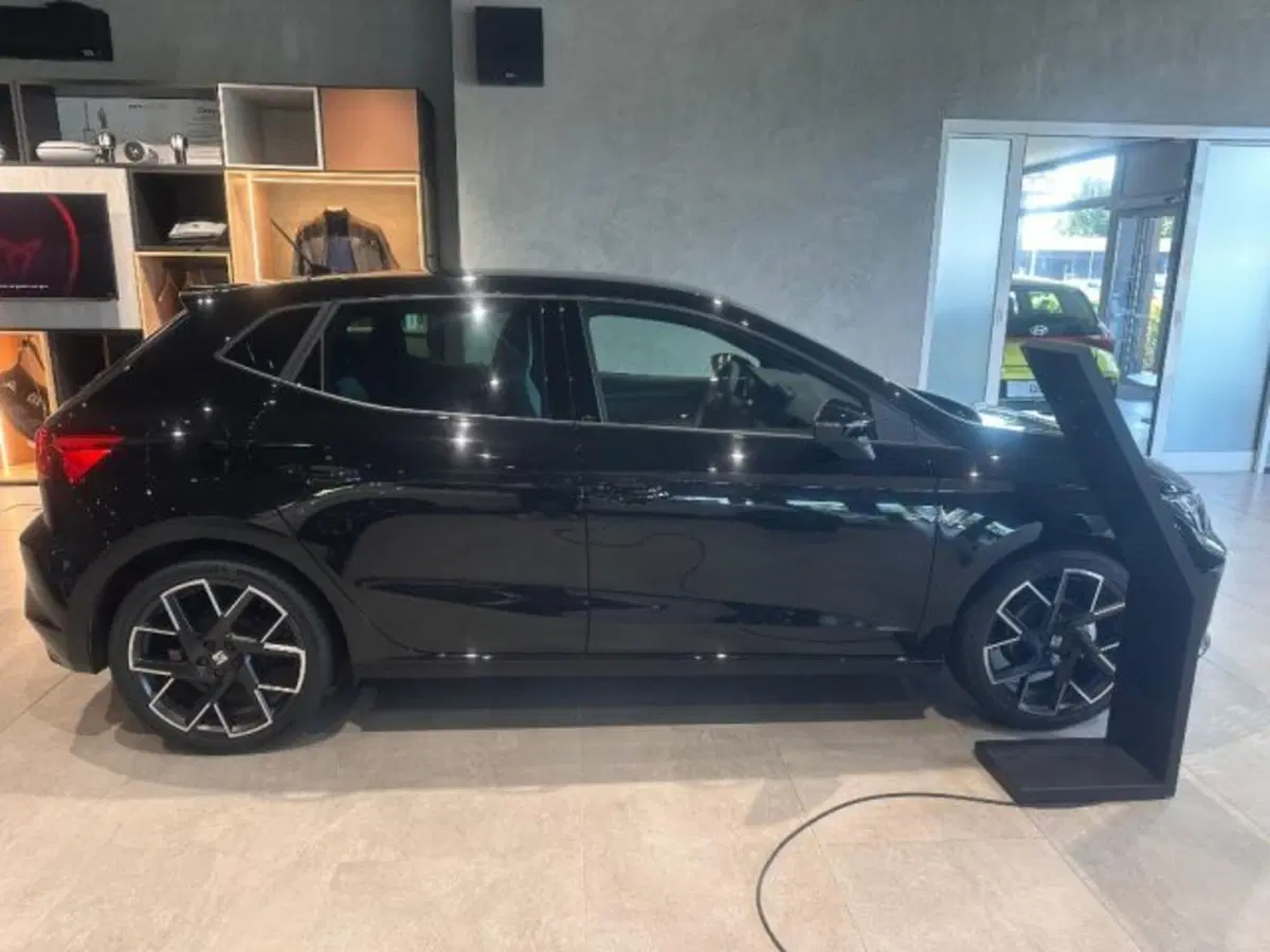 SEAT Ibiza nuova a Bologna (4)