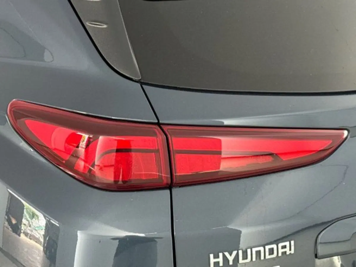 Hyundai Kona usata a Bologna (8)