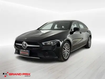 Mercedes-Benz CLA Shooting Brake 180 d Automatic Shooting Brake Business del 2022 usata a Castenaso