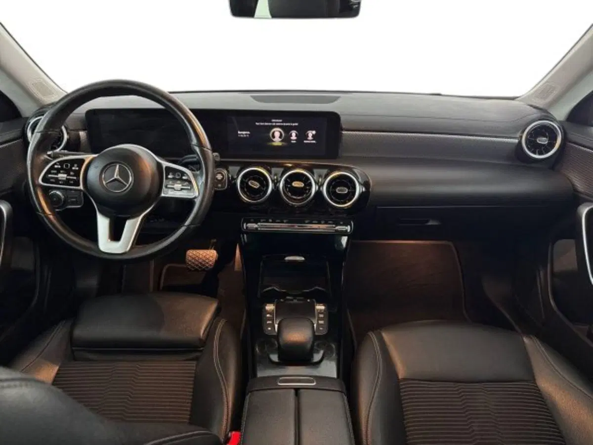Mercedes-Benz CLA Shooting Brake usata a Bologna (9)