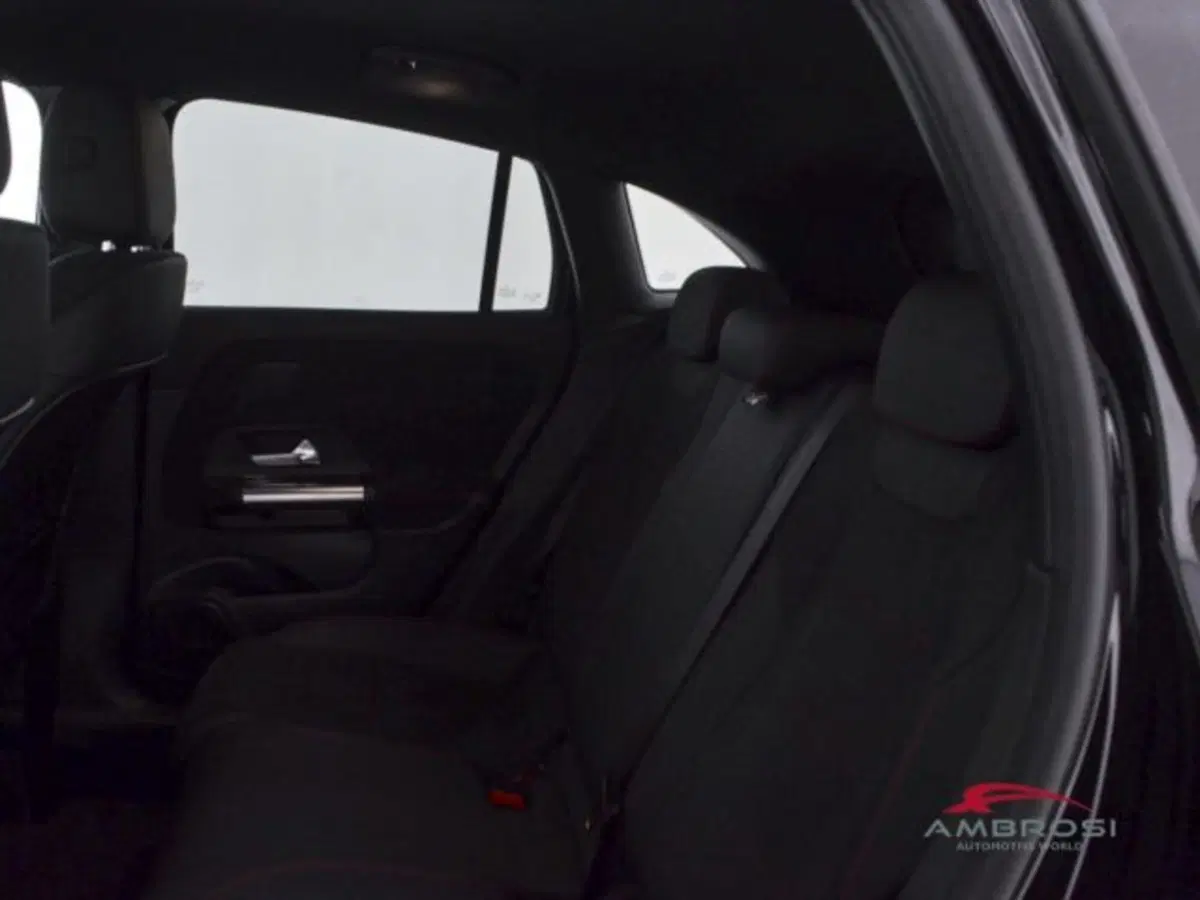 Mercedes-Benz GLA SUV usata a Perugia (10)