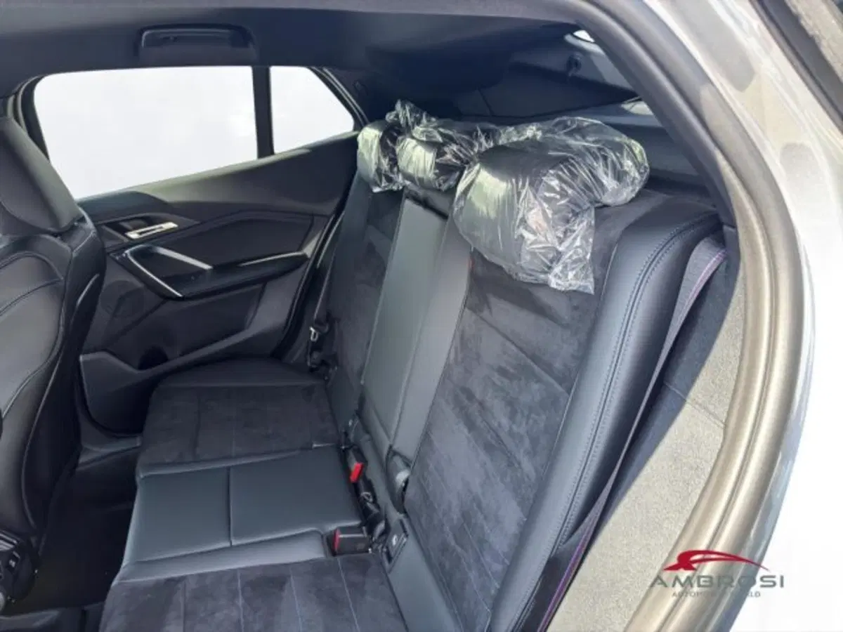 BMW X2 nuova a Perugia (7)