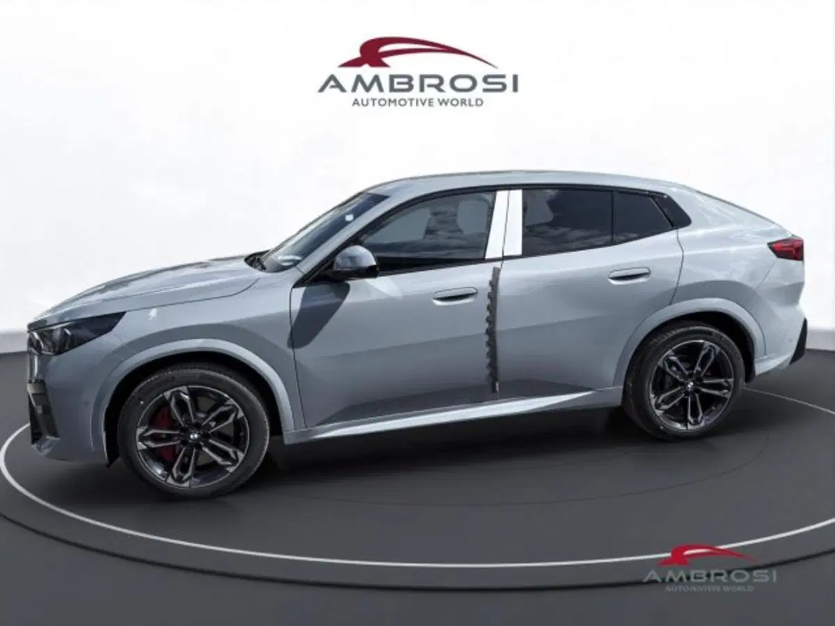 BMW X2 nuova a Perugia (4)