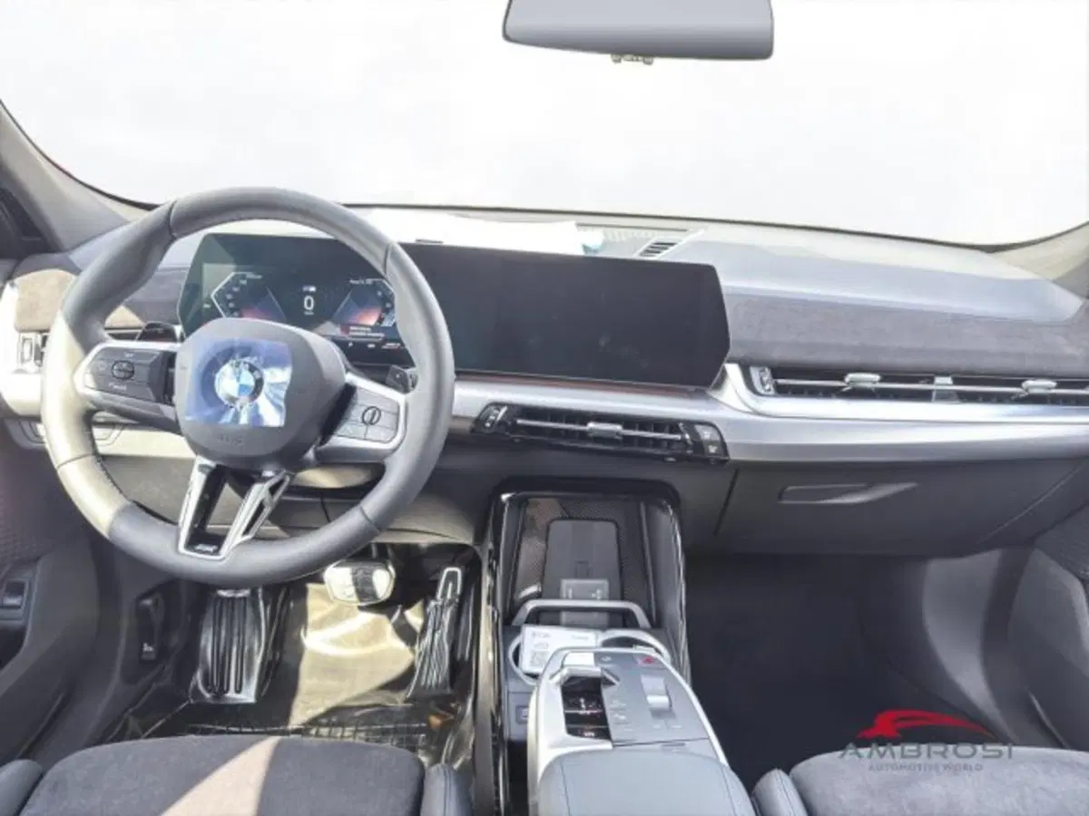 BMW X2 nuova a Perugia (9)
