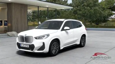 BMW iX1 edrive 20 MSport nuova a Corciano