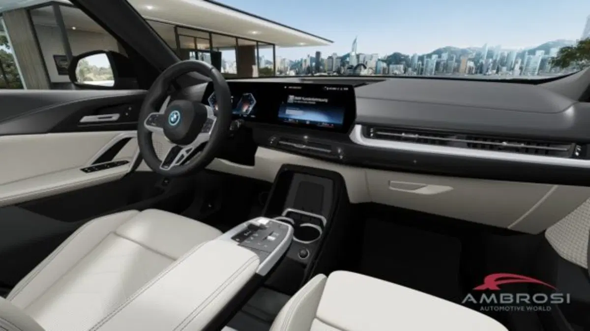 BMW iX1 nuova a Perugia (9)