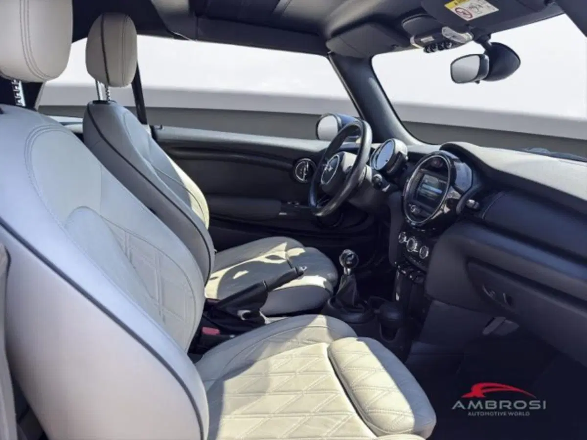 MINI Mini Cabrio usata a Perugia (11)