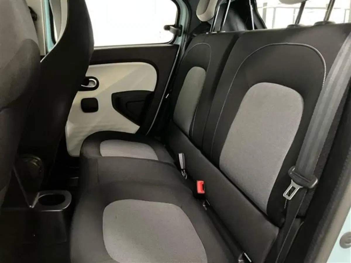 Renault Twingo usata a Como (11)
