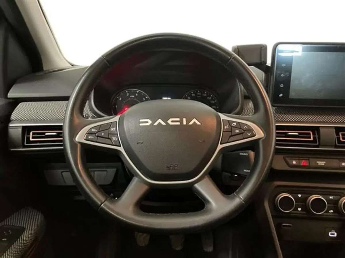 Dacia Sandero usata a Como (17)