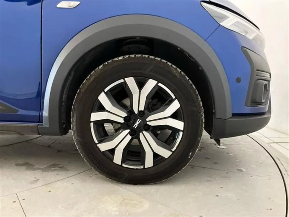 Dacia Sandero usata a Como (5)