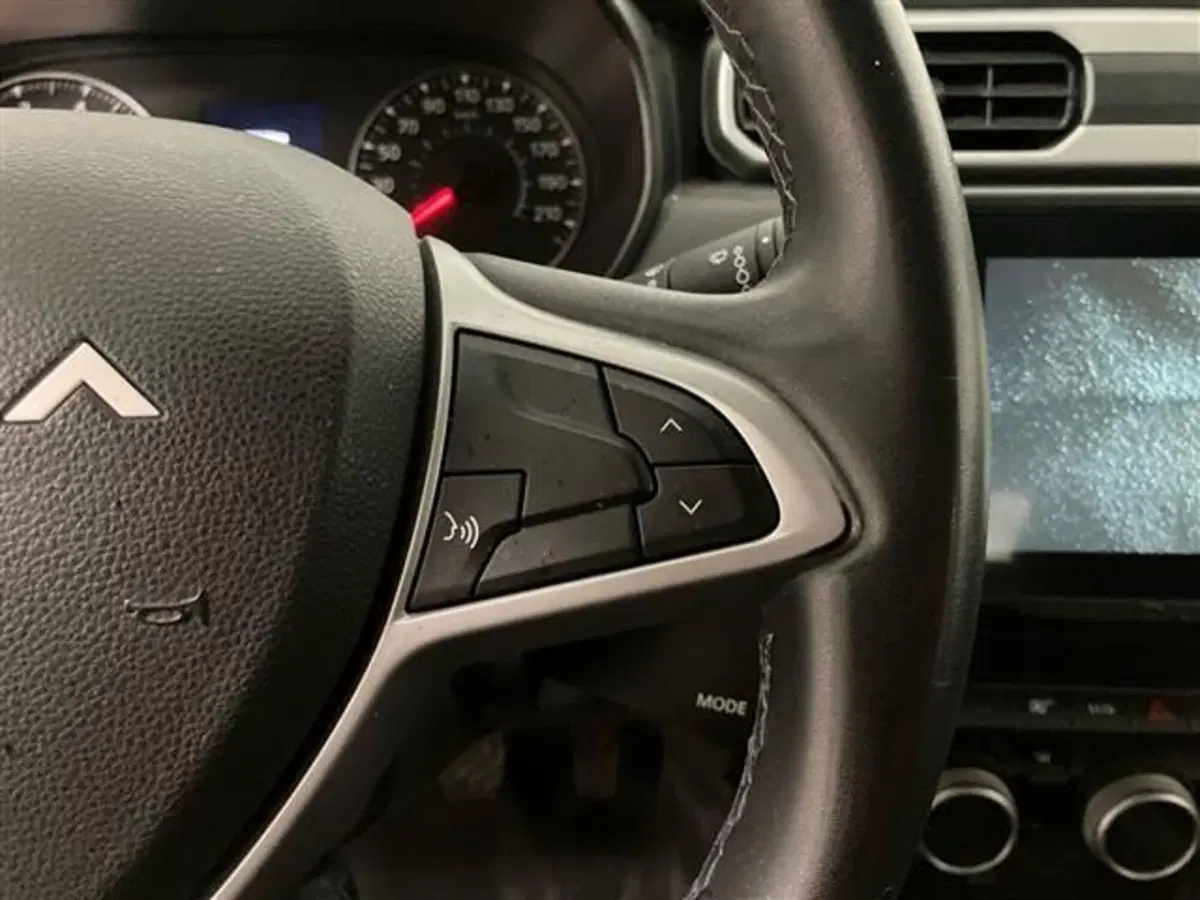 Dacia Duster usata a Como (18)