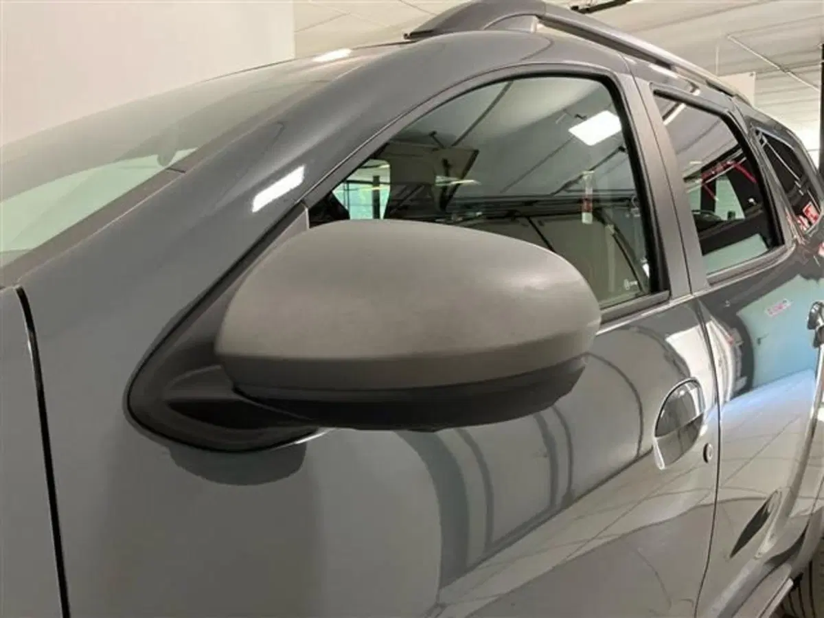 Dacia Duster usata a Como (19)