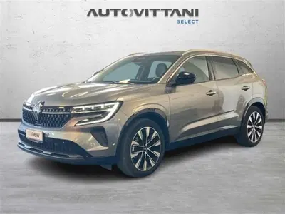 Renault Austral 1.2 full hybrid Techno 200cv auto del 2023 usata a Como
