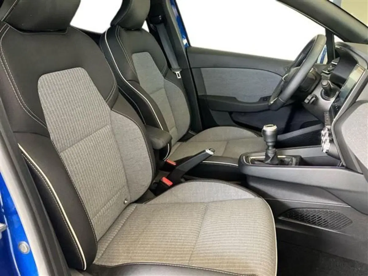 Renault Clio usata a Como (11)