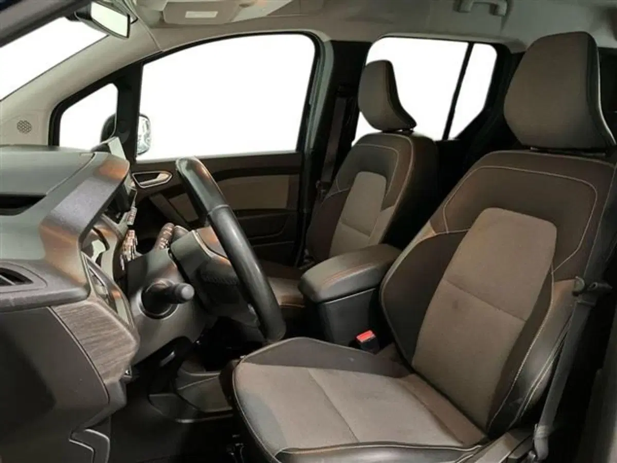 Renault Kangoo usata a Como (9)