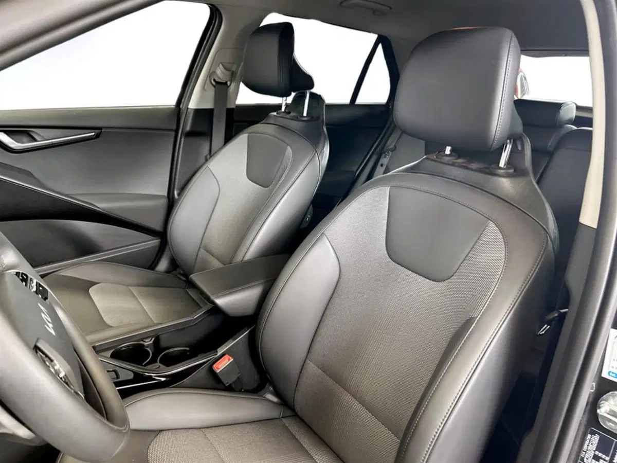 Kia Niro usata a Piacenza (9)
