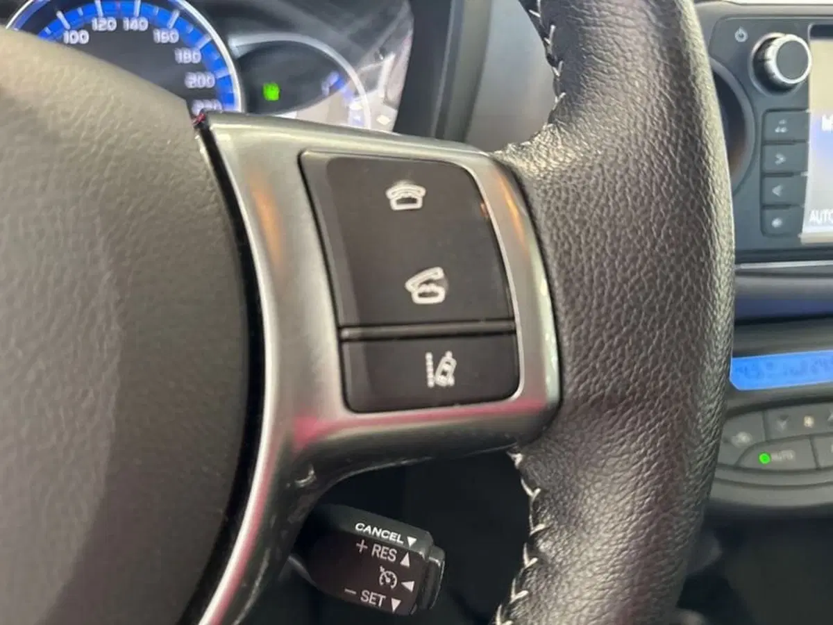 Toyota Yaris usata a Prato (19)