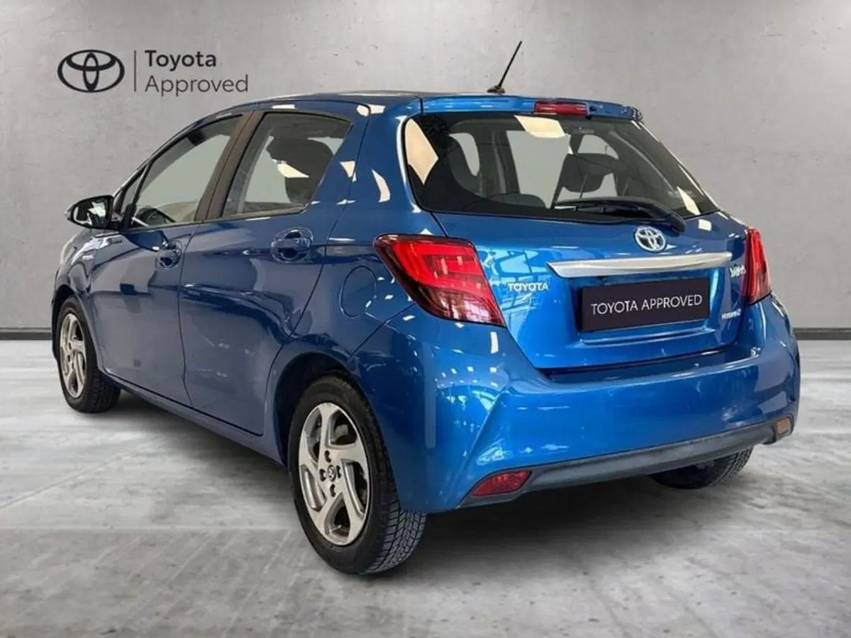 Toyota Yaris usata a Prato (6)