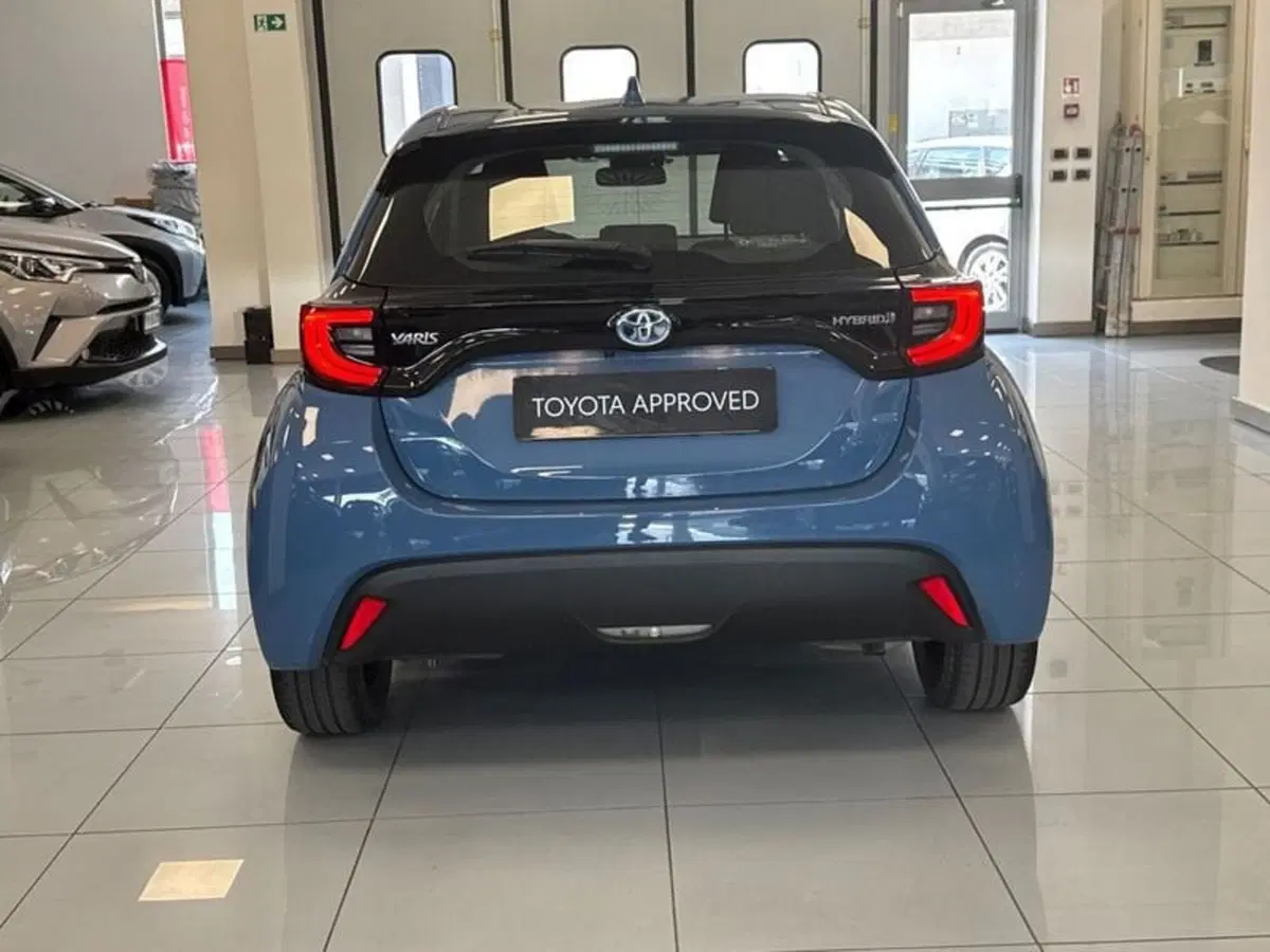 Toyota Yaris usata a Prato (7)