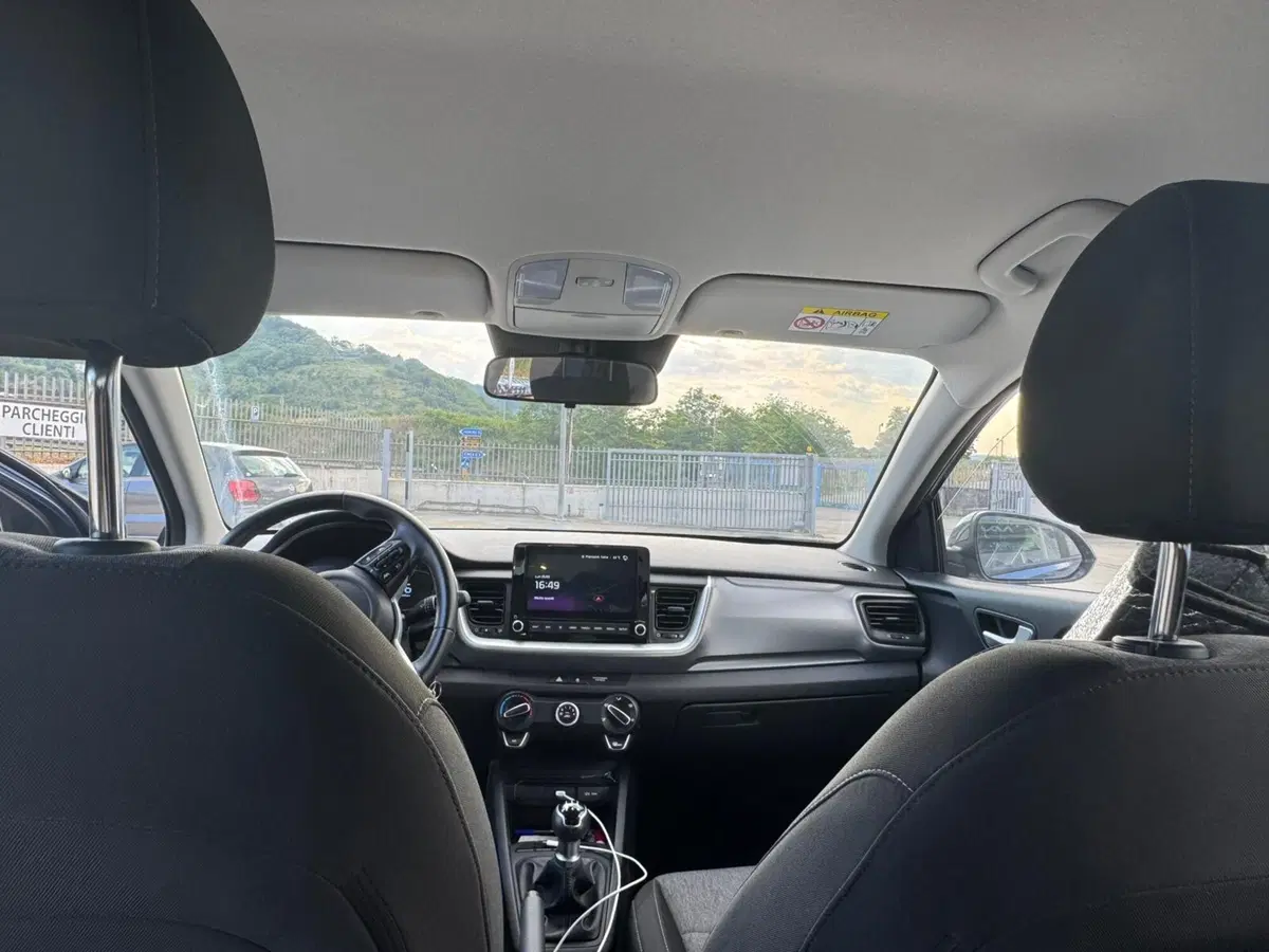 Kia Stonic usata a Cosenza (10)