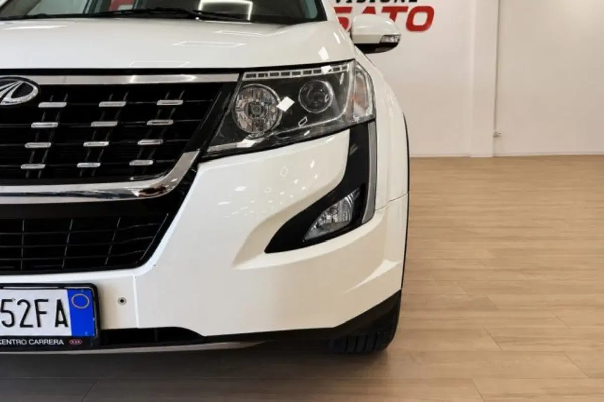 Mahindra XUV500 usata a Latina (11)