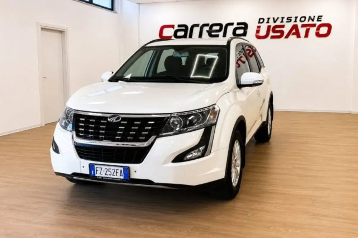 Mahindra XUV500 usata a Latina (3)
