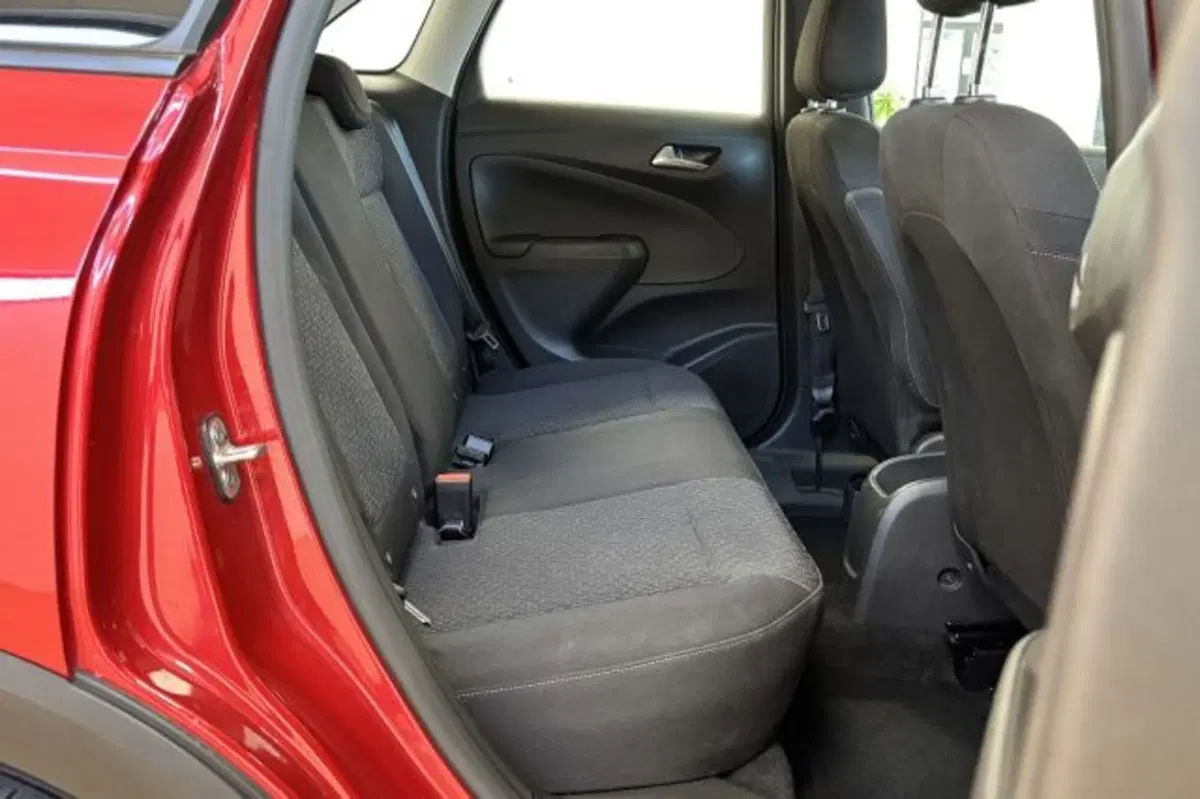 Opel Crossland usata a Latina (10)