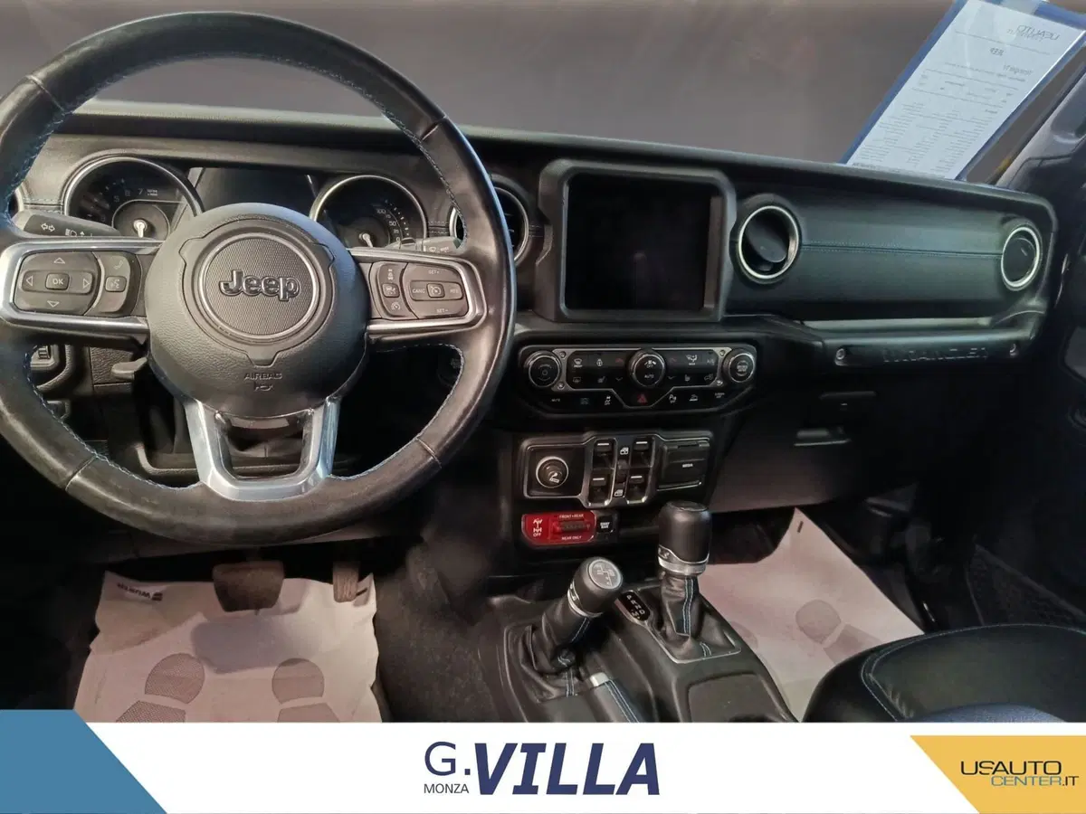 Jeep Wrangler Unlimited usata a Monza e Brianza (7)
