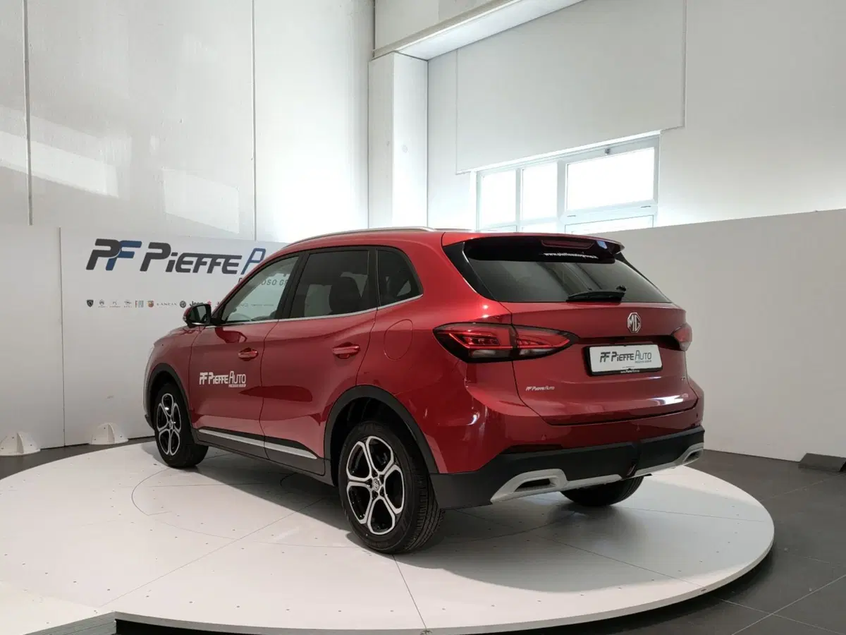 Mg ZS nuova a L'Aquila (3)