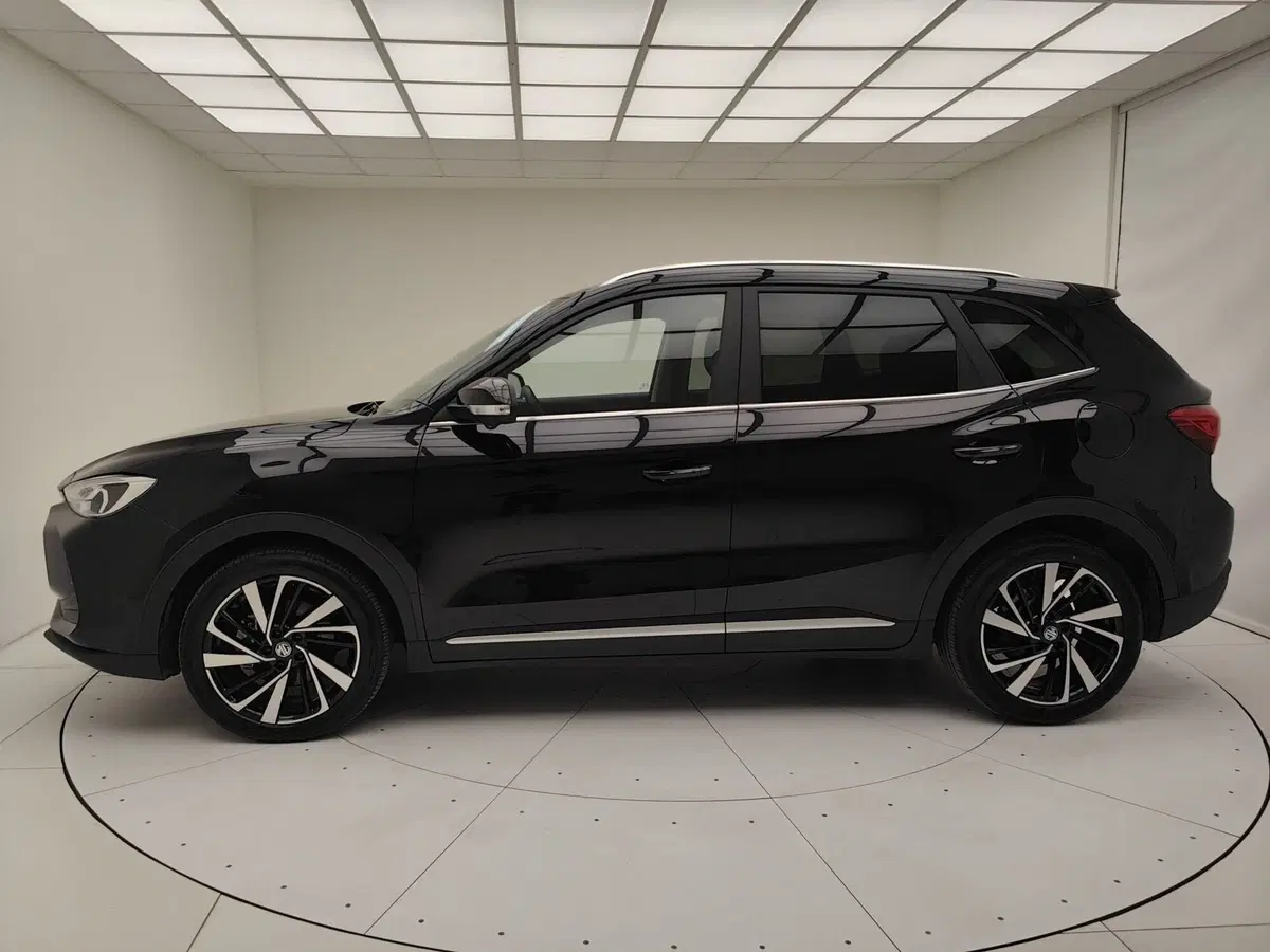 Mg ZS EV usata a Como (20)